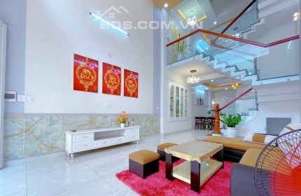 Nhà Đẹp Gần 60m2, HXH Thống Nhất, 5Tầng. Gần CityLand, Lotte. Chỉ Nhỉnh 8Tỷ